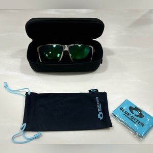 Blue Otter Luke Combs Sunglasses